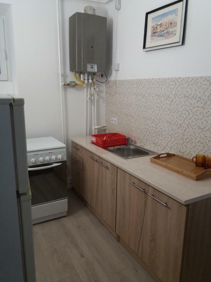 Charming Downtown Studio Брашов Экстерьер фото